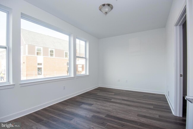 Building Photo - 43 Princeton Hightstown Rd