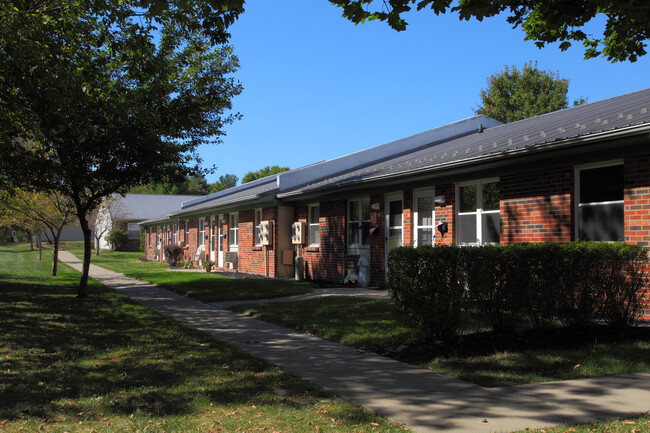 Building Photo - Hickory II