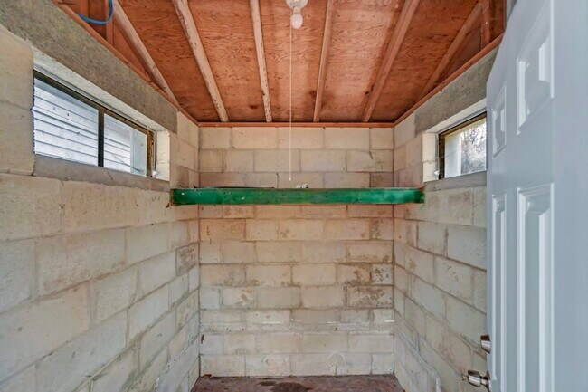 Building Photo - 752 Toll Rd