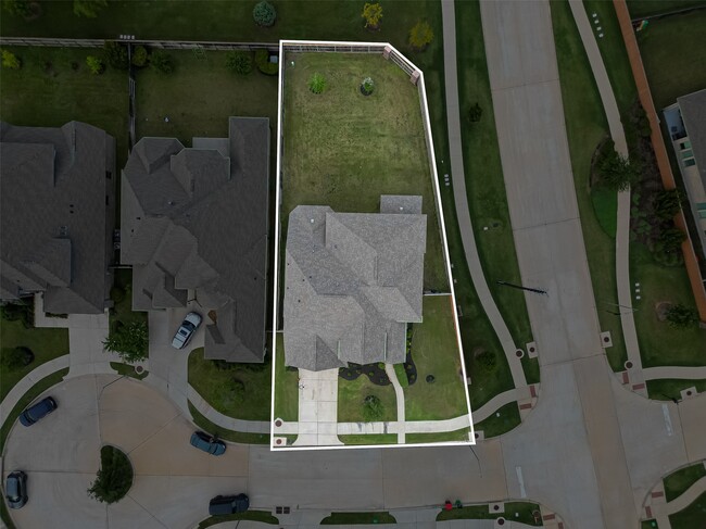 Building Photo - 12311 Kinmundy Ln