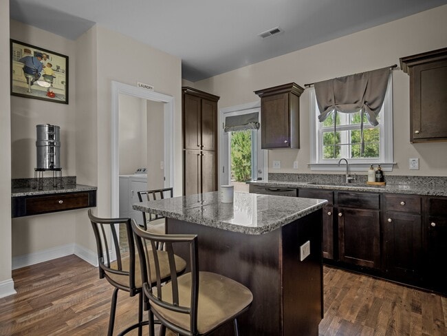 Building Photo - 4039 Hunters Trail