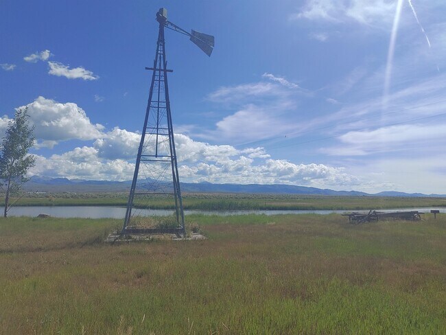 Building Photo - 256 E Fork Big Sandy Rd
