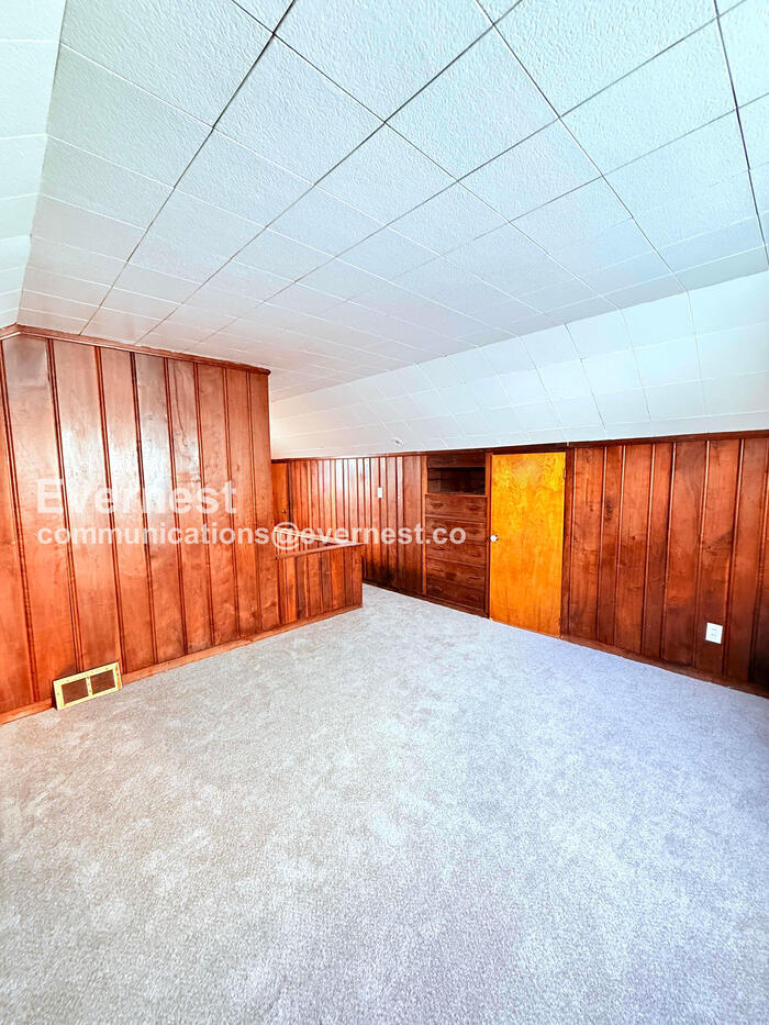 Building Photo - 13737 Capitol St