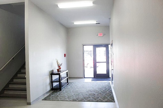 Building Photo - Island City Properties