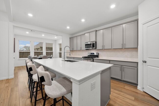 Building Photo - 3704 Field Coast Ln