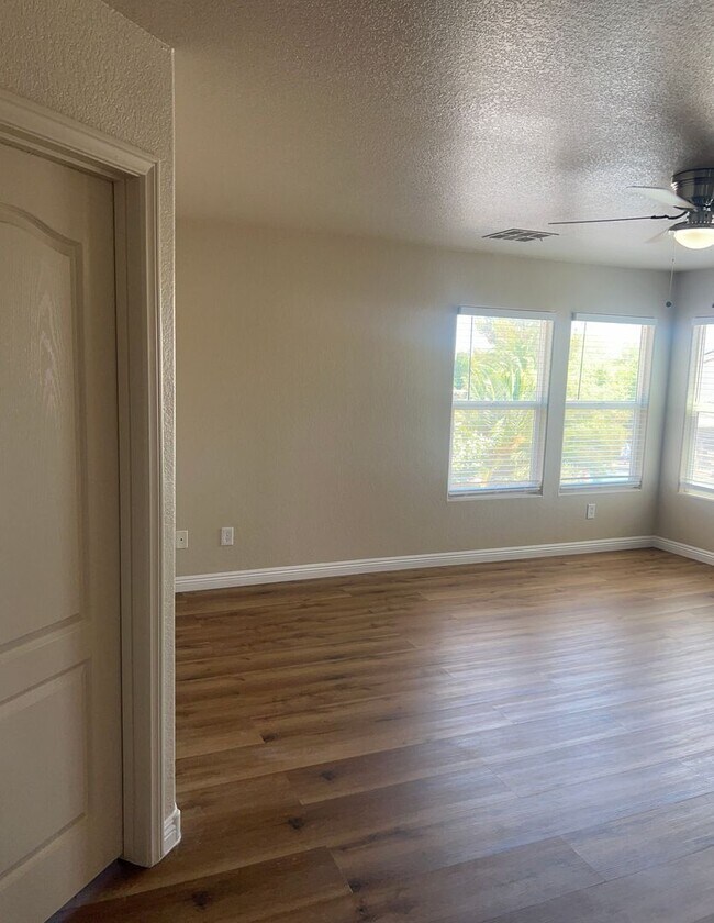 Building Photo - Stunning Two-Story Home in Desirable Iron ...