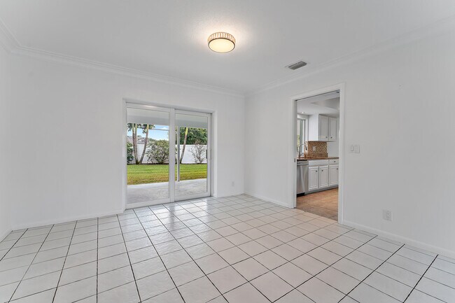 Building Photo - 130 Gulfstream Rd