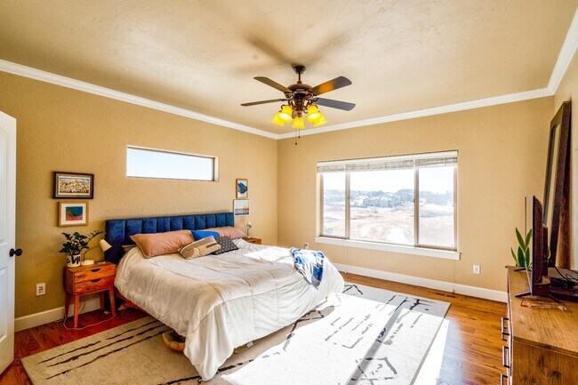 Building Photo - 1085 Diamond Rim Dr