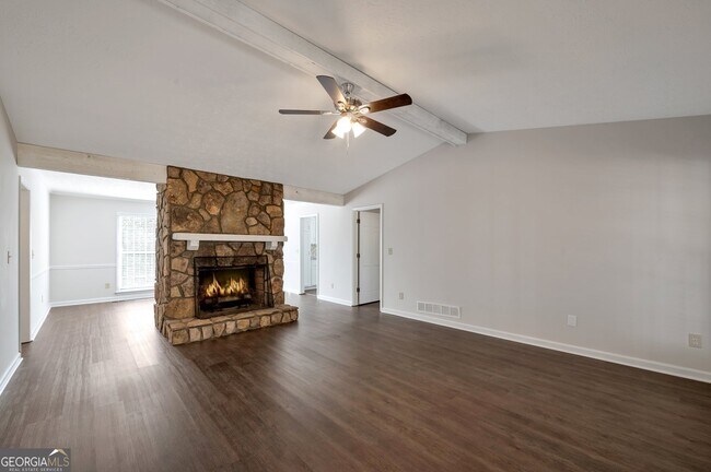 Building Photo - 3502 Wilderness Dr