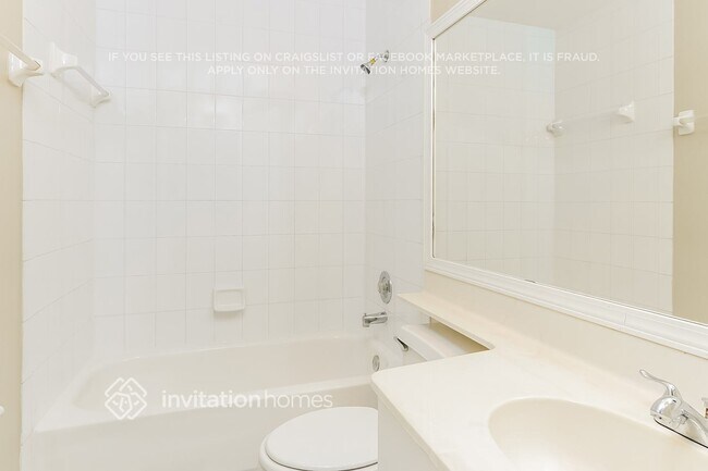 Building Photo - 21798 Philmont Ct