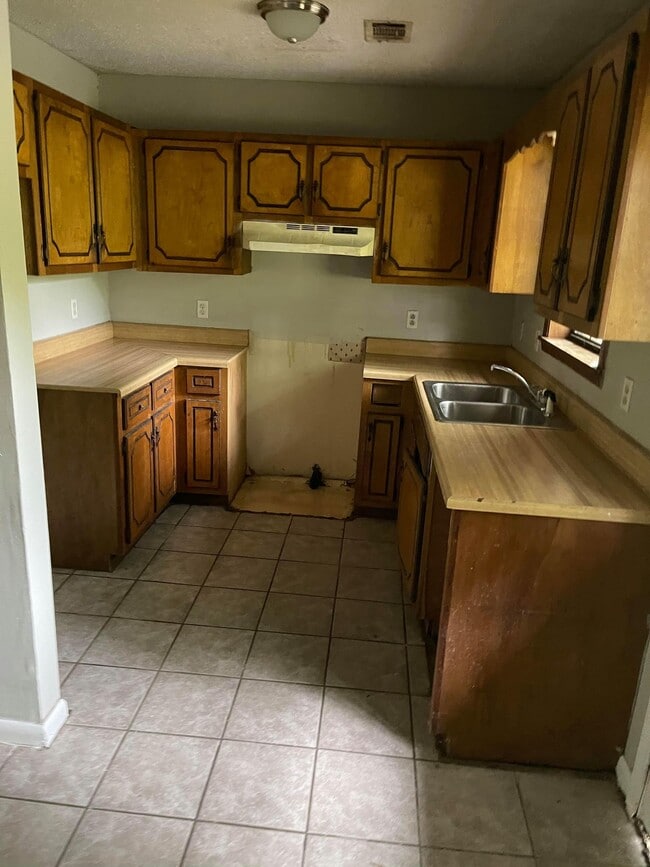 Building Photo - 331 Co Rd 404