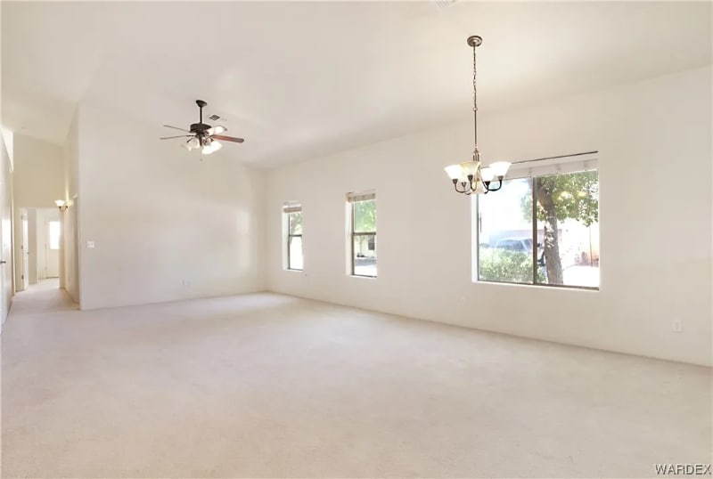 Building Photo - 1132 Pear Tree Ln