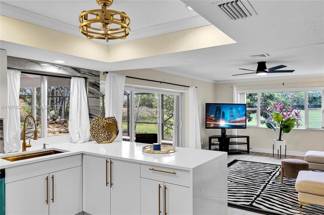 Building Photo - 5706 Guava Dr