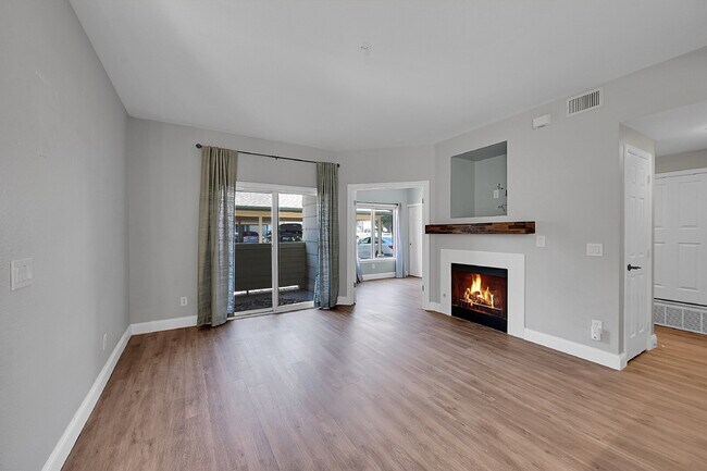 Building Photo - $1,995.00 - 2 Bedrooms, 2 Bathroom, Condo ...