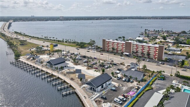 Building Photo - 1766 Cape Coral Pkwy E