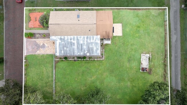 Building Photo - 932 Augusta St