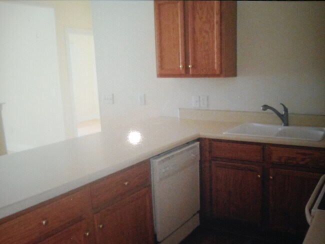 Building Photo - 21152 Kimbrough Ln