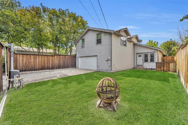 Building Photo - 6227 Lakeshore Dr