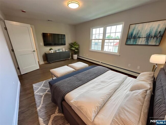 Building Photo - 29 Marion Ave