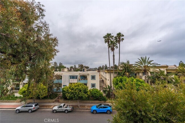 Building Photo - 8163 Redlands St