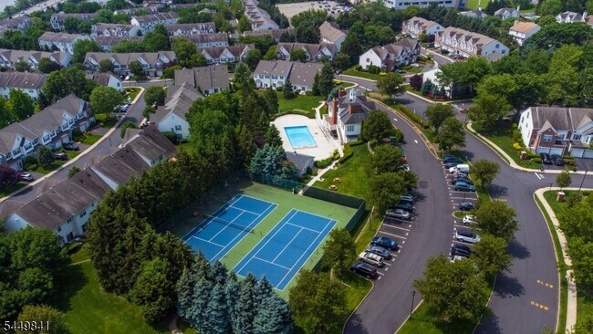 Building Photo - 567 Coventry Dr