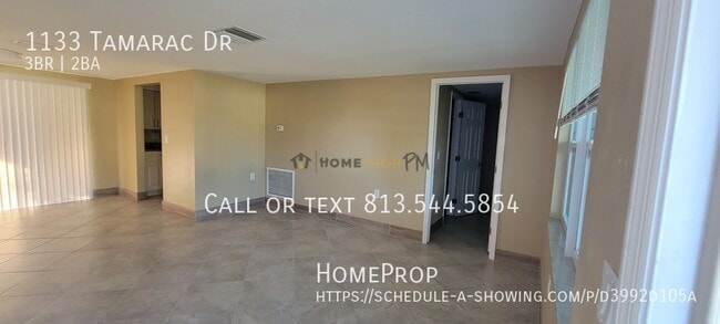 Building Photo - 1133 Tamarac Dr