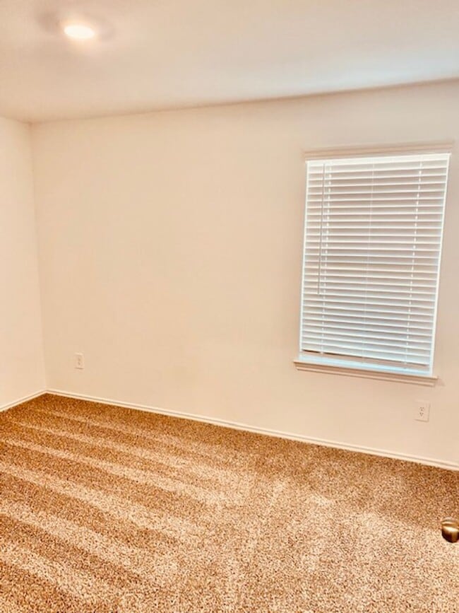 Building Photo - . BEAUTIFUL BRAND NEW 3 BEDROOM BATH HOME ...