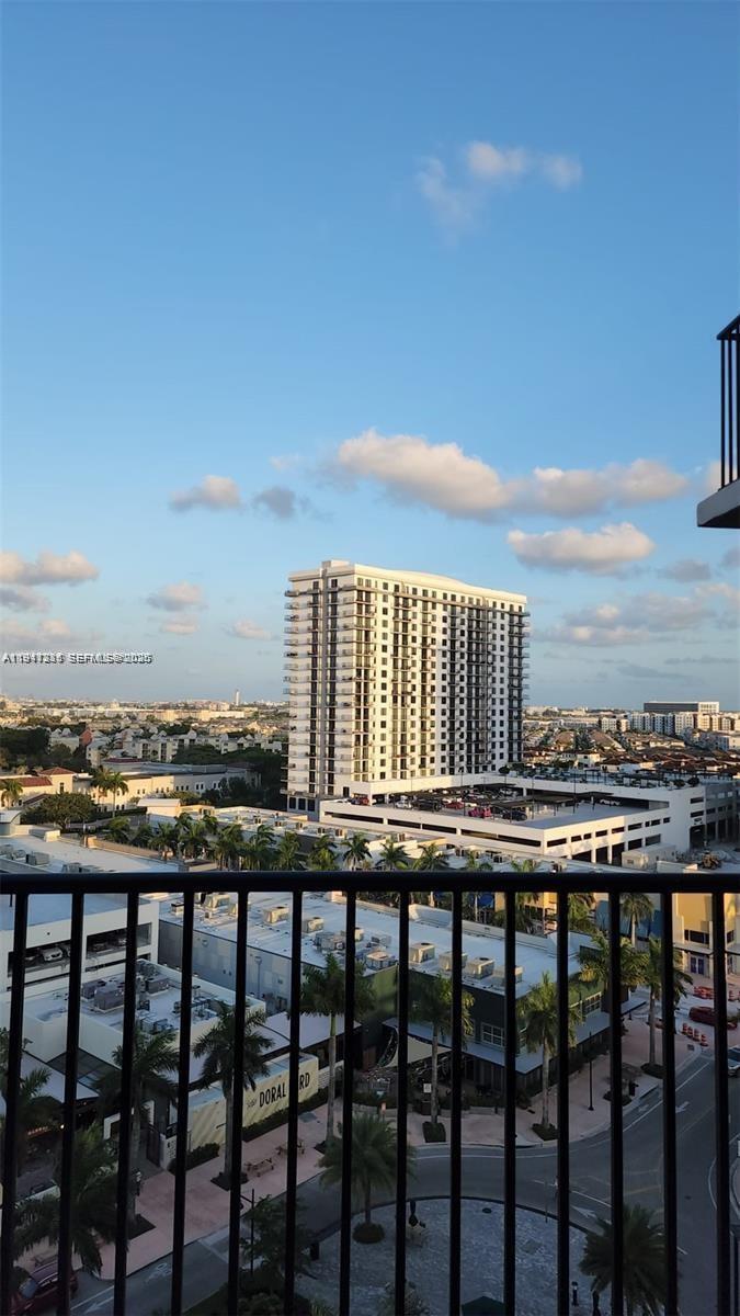 Building Photo - 5300 Paseo Blvd