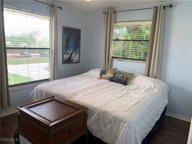 Building Photo - 1628 SE 46th St