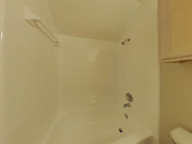 Building Photo - 7719 Trophy Pl Dr