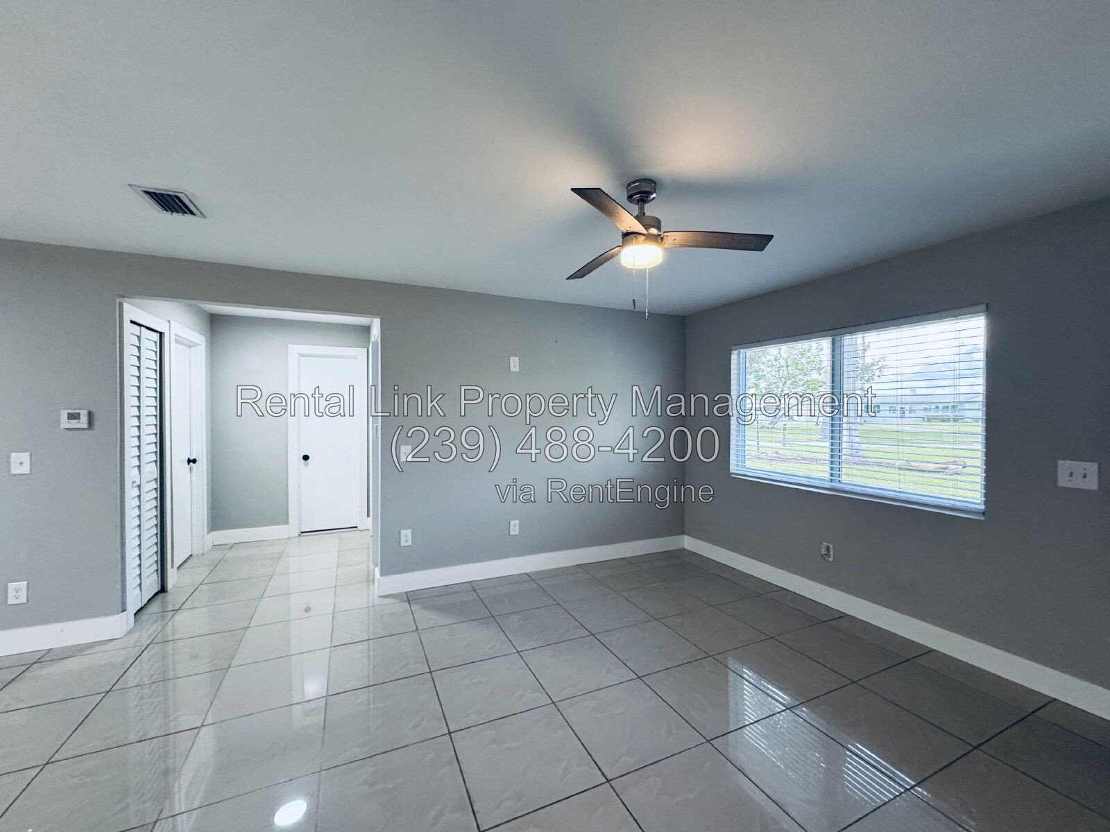 Building Photo - 4432 E Riverside Dr