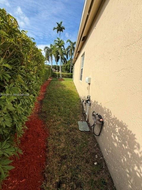 Building Photo - 1007 Nandina Dr