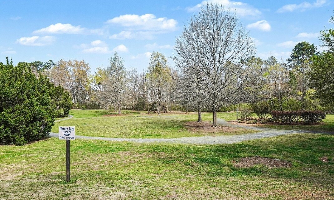 Building Photo - 1422 Dolcetto Trce NW