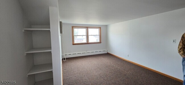 Building Photo - 95 Norwood St