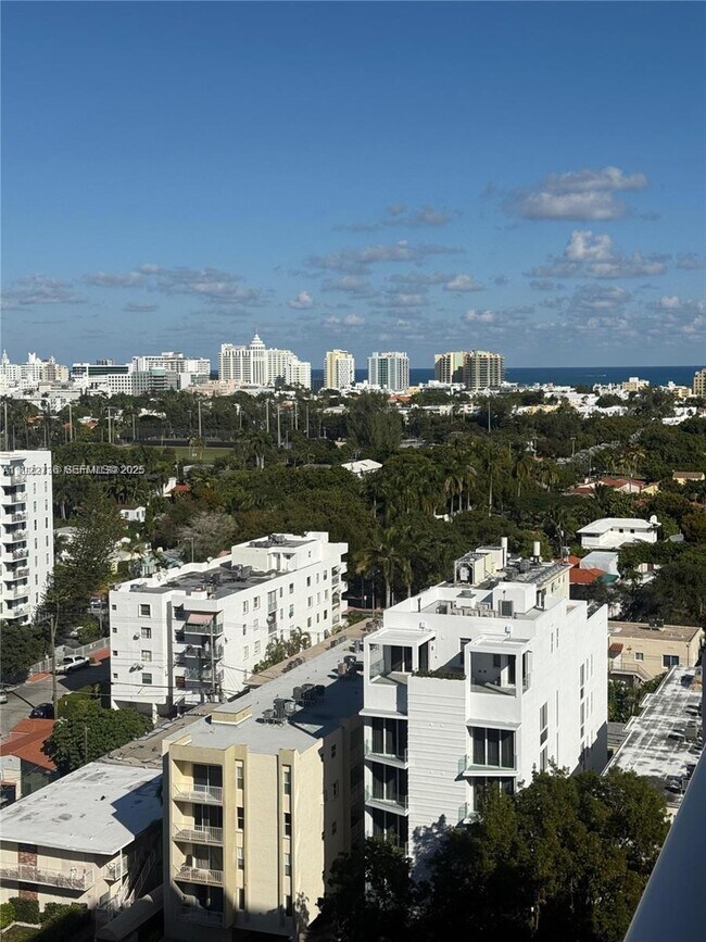 Building Photo - 1200 West Ave