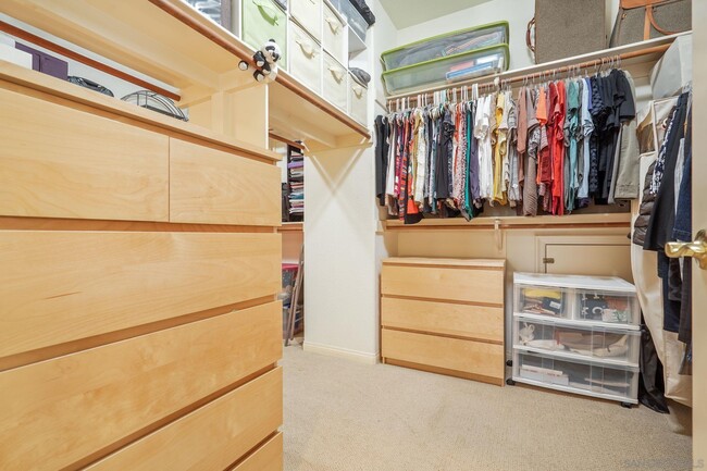 Building Photo - 43 Topanga