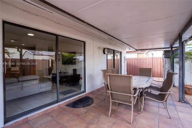 Building Photo - 1457 SW 136th Pl