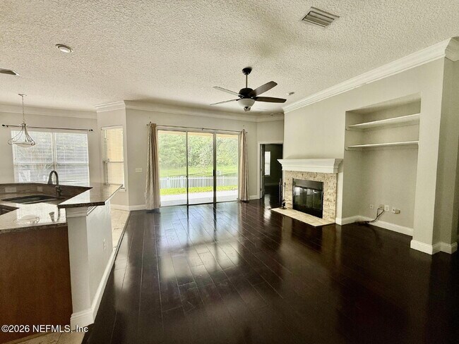 Building Photo - 1084 Candlebark Dr