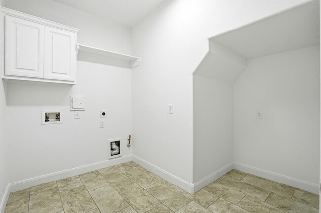 Building Photo - 2802 Kestrel Trace Ln