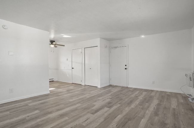 Building Photo - 3741 Woodford Ave NW