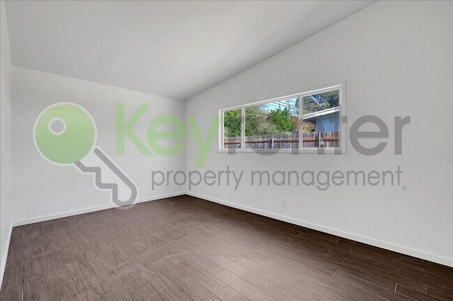 Building Photo - 8133 Molokai Way