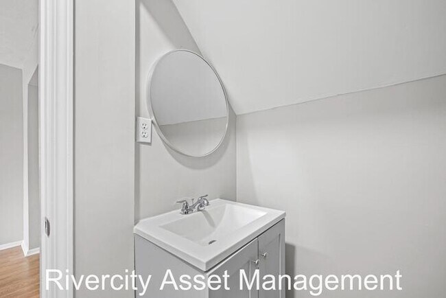 Building Photo - You Don't Want To Miss This One!!!!! It Is A Must See!!!!!! PRICE REDUCTION, SECTION 8 WELCOMED!!!!