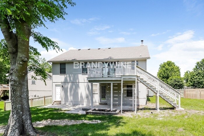 Building Photo - 303 Amesbury Dr