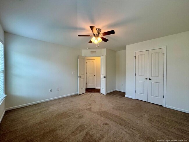 Building Photo - 350 Watchmen Ln