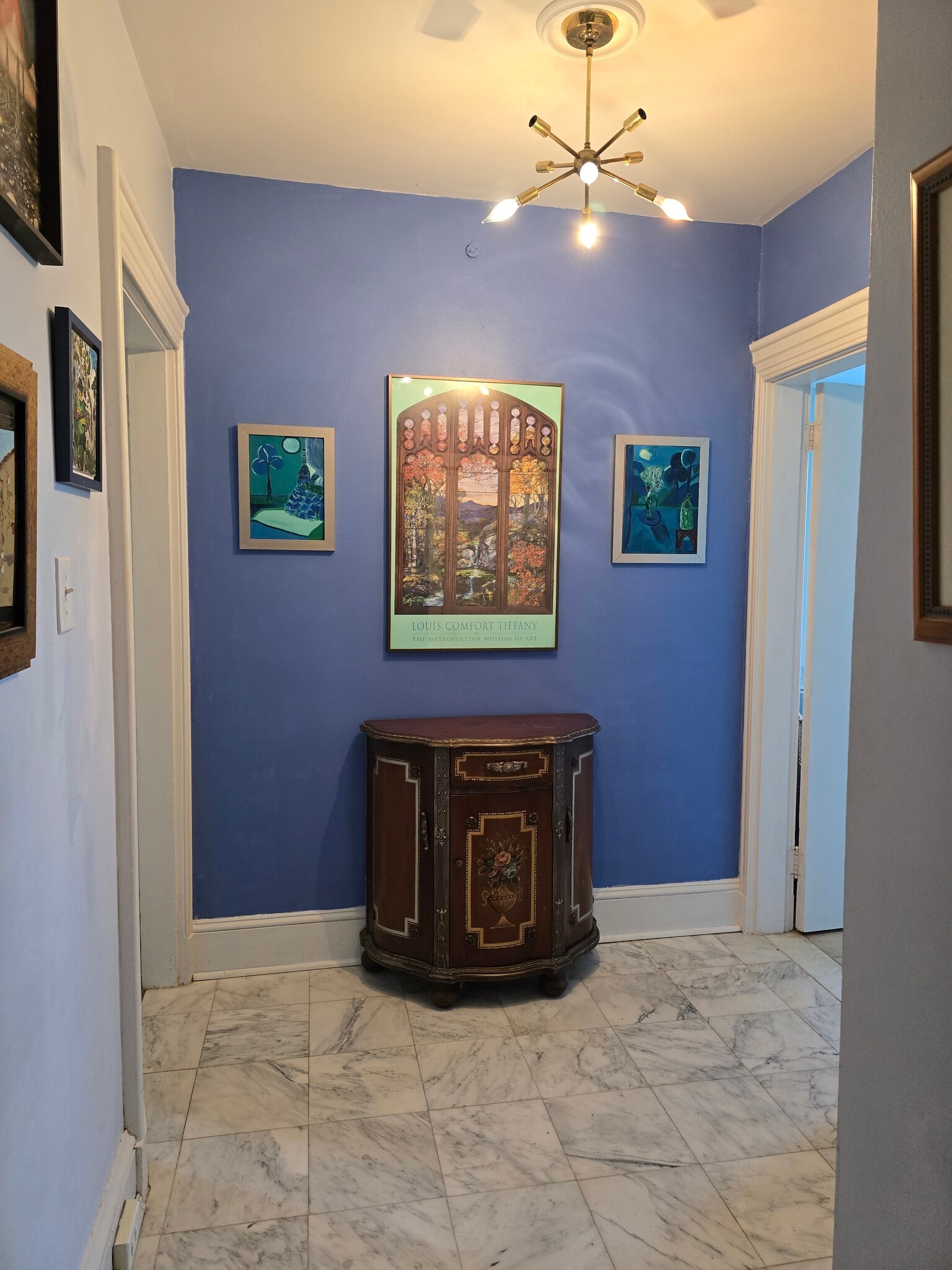 2nd floor entry foyer - 443 Green Ln