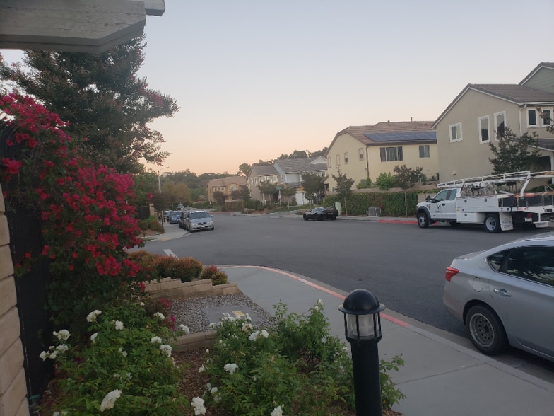 Building Photo - 4705 Dartmoor Ct