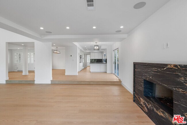Building Photo - 4344 Gayle Dr