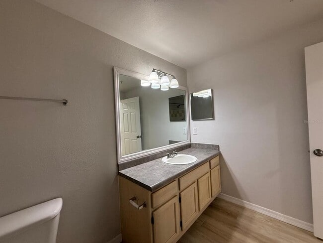 Building Photo - 3478 Westchester Square Blvd