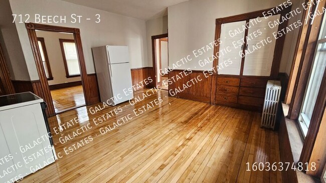 Building Photo - 712 Beech St