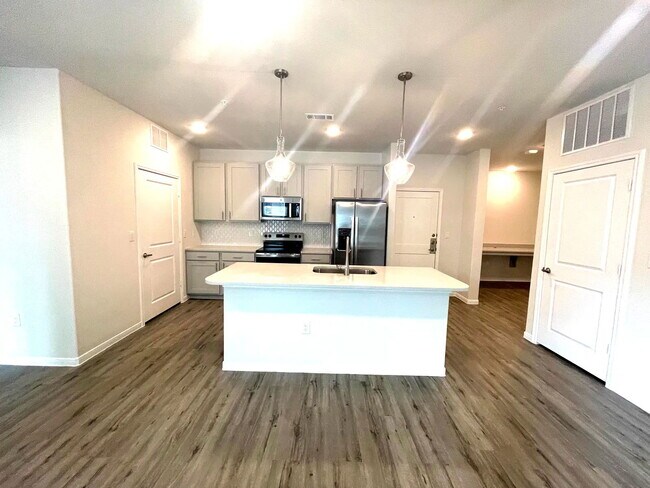 Building Photo - 12005 U.S. 380 Apt #02-236, Aubrey, TX 76227 - 2 BR 2 BA condo